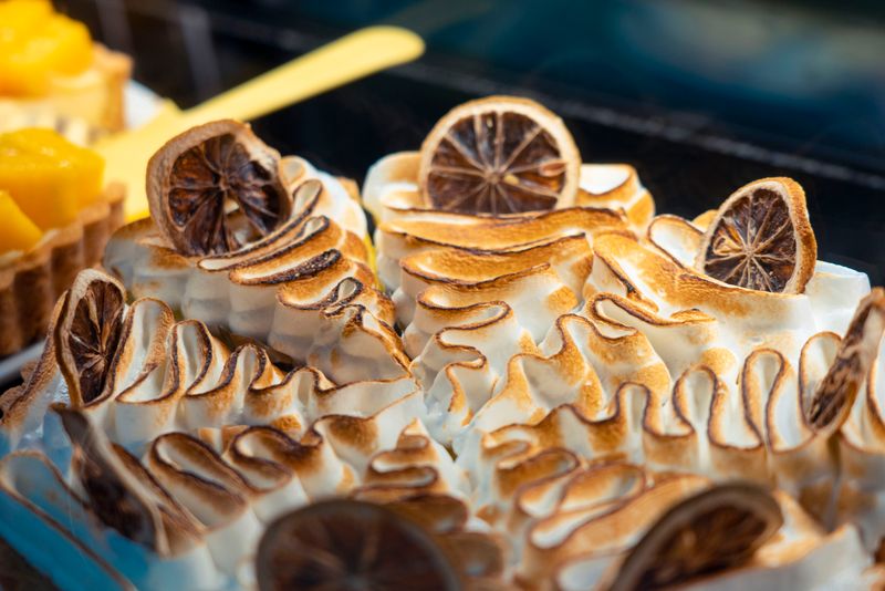Lemon Meringue Cake — Akri Bakes