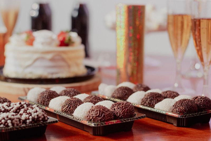 White Chocolate Truffle — Akri Bakes